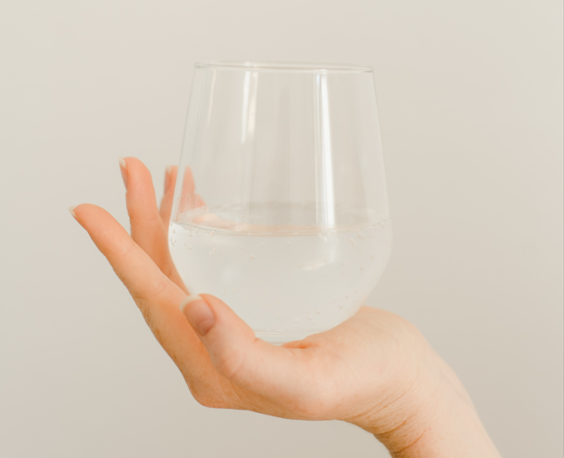 A importância de se manter hidratado. Fonte: Pexels