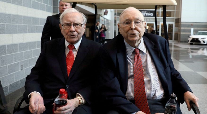 Warren Buffett, 92, e Charlie Munger, 99 Fonte: REUTERS - Scott Morgan