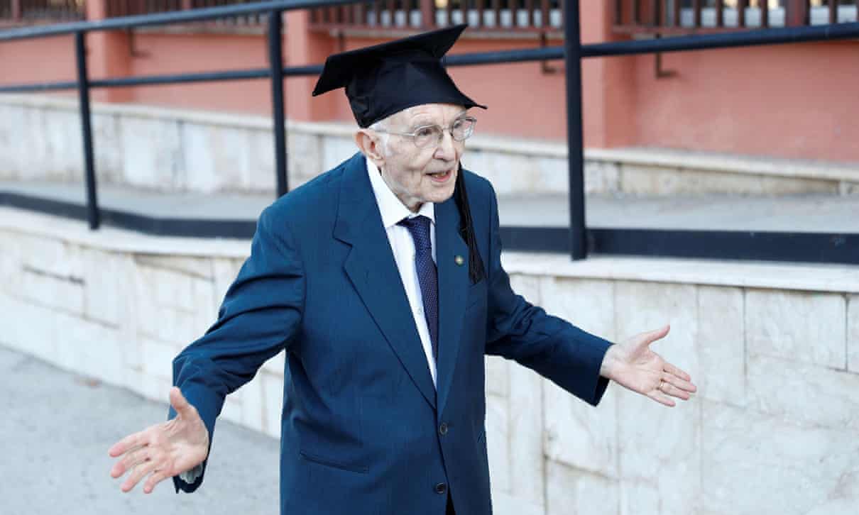 Guiseppe Paternò: O mais velho licenciado Foto: Guglielmo Mangiapane Reuters